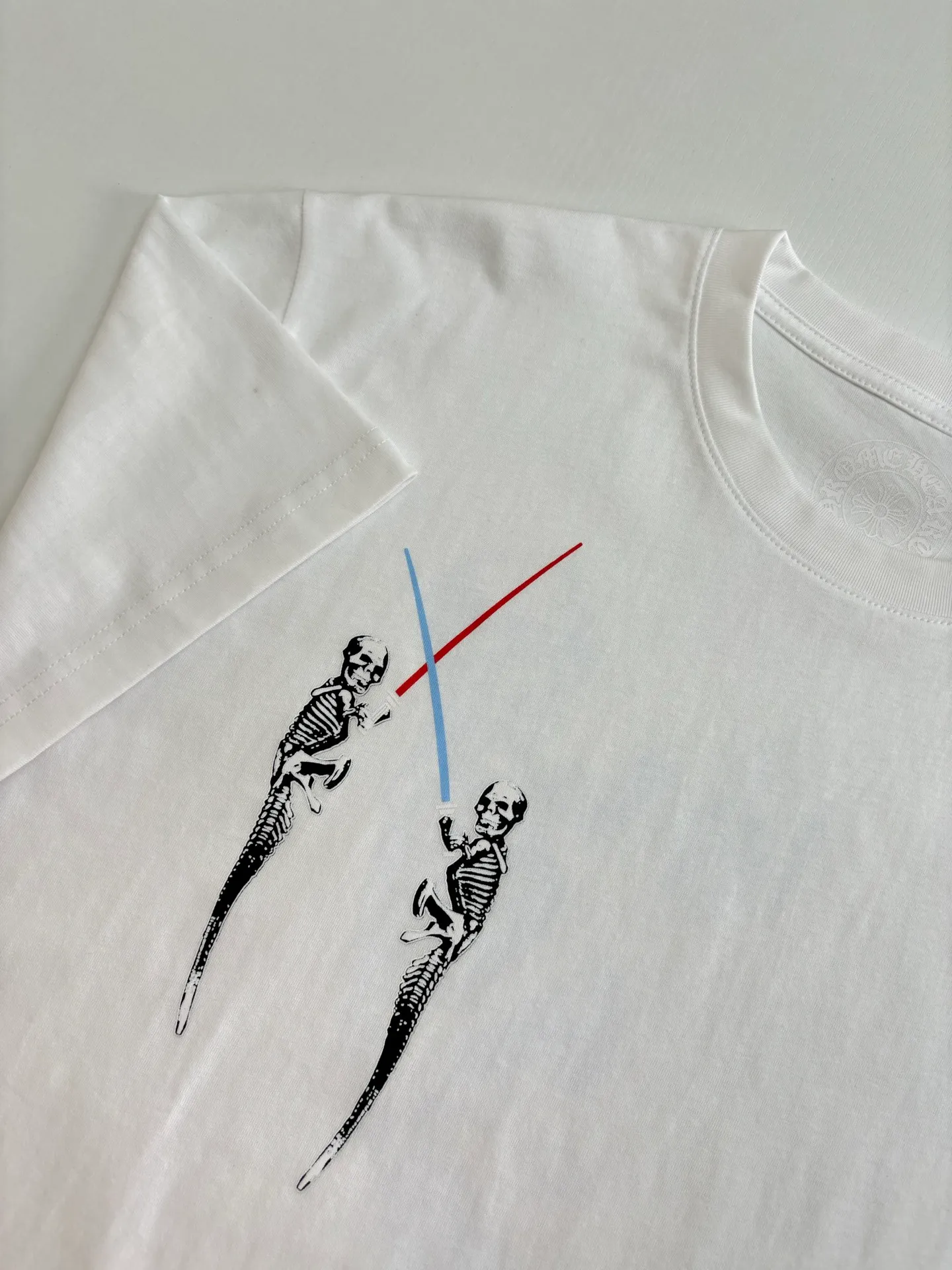 🅿️270 ComeHearts*/Cro Heart 25Ss Star Wars limited short-sleeved T-shirt. The fabric is made of 26-woven 200g cotton. The printing is made of hand-made glue printing. Customized accessories. Size: S/M/L